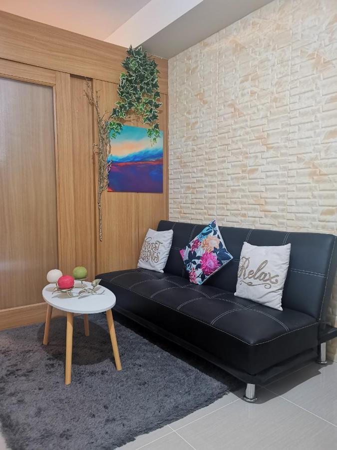 455B Shell Spacious Room Moa City View Manila Exterior foto