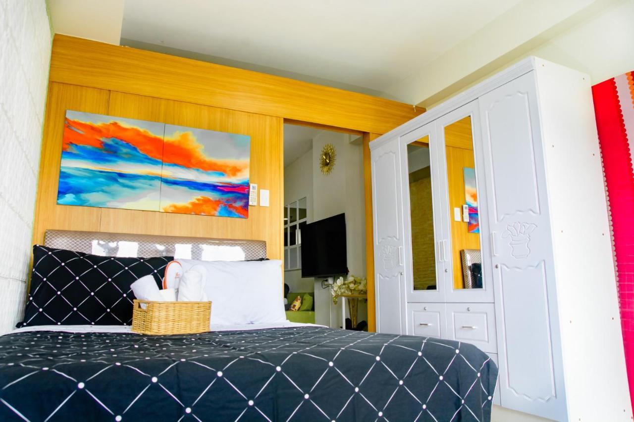 455B Shell Spacious Room Moa City View Manila Exterior foto